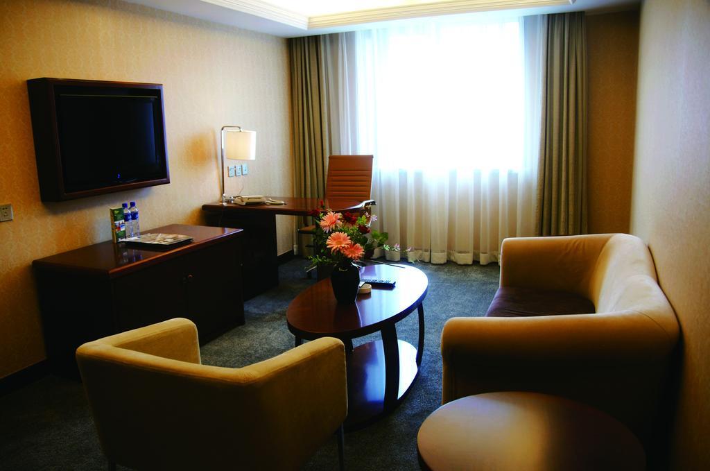 New Gloria Plaza Garden Hotel Cáp Nhĩ Tân Ngoại thất bức ảnh