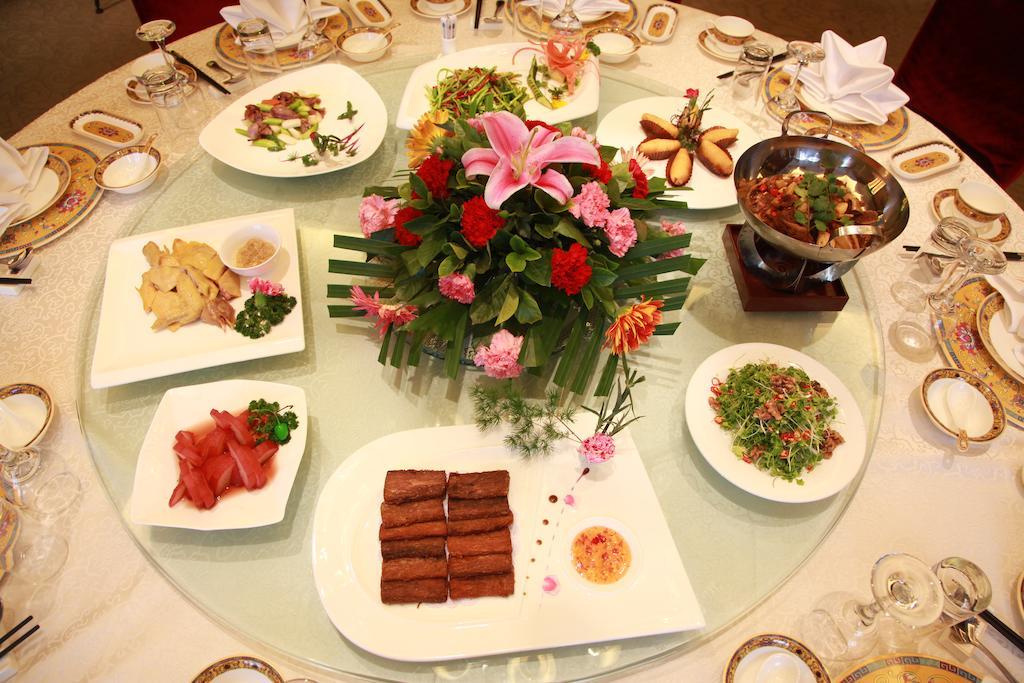 New Gloria Plaza Garden Hotel Cáp Nhĩ Tân Ngoại thất bức ảnh