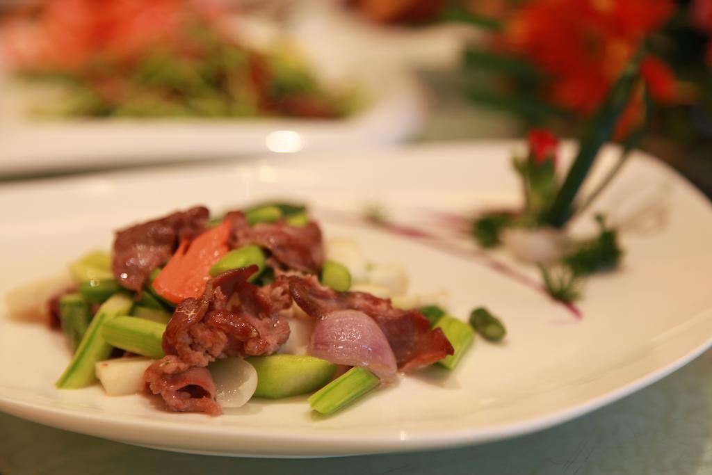 New Gloria Plaza Garden Hotel Cáp Nhĩ Tân Ngoại thất bức ảnh