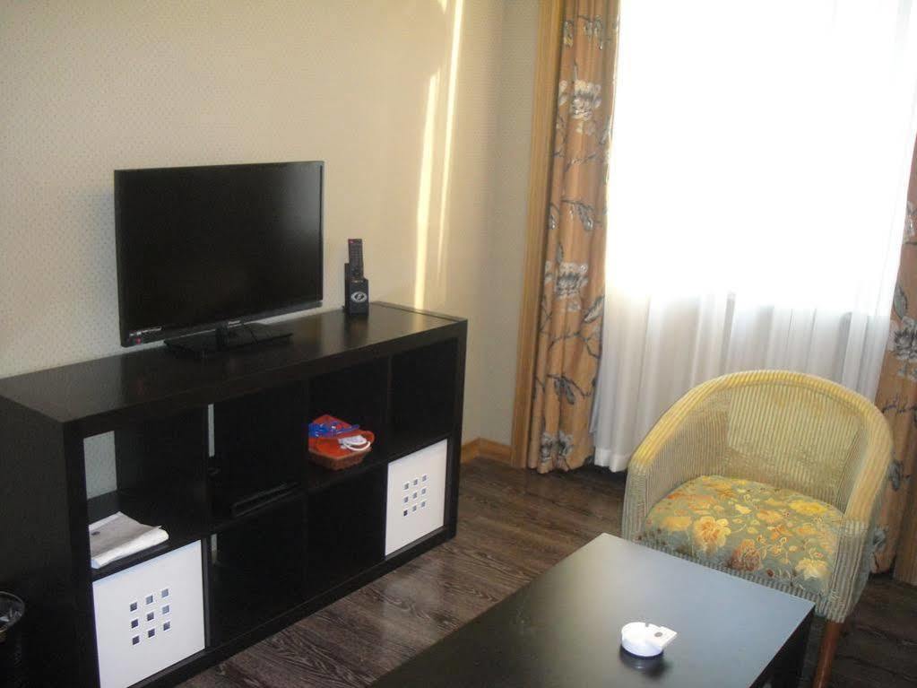 New Gloria Plaza Garden Hotel Cáp Nhĩ Tân Ngoại thất bức ảnh