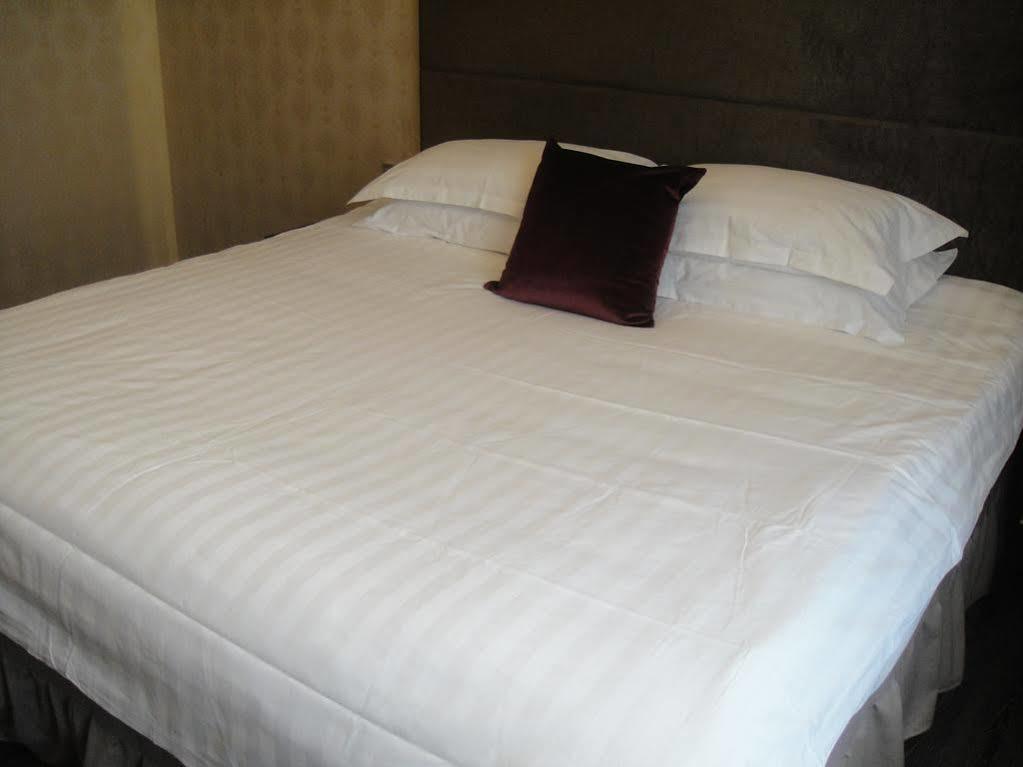 New Gloria Plaza Garden Hotel Cáp Nhĩ Tân Ngoại thất bức ảnh